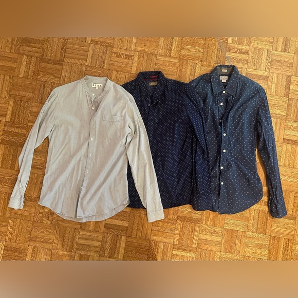 Bundle of Name Brand Men’s Button-ups - Picture 1 of 7